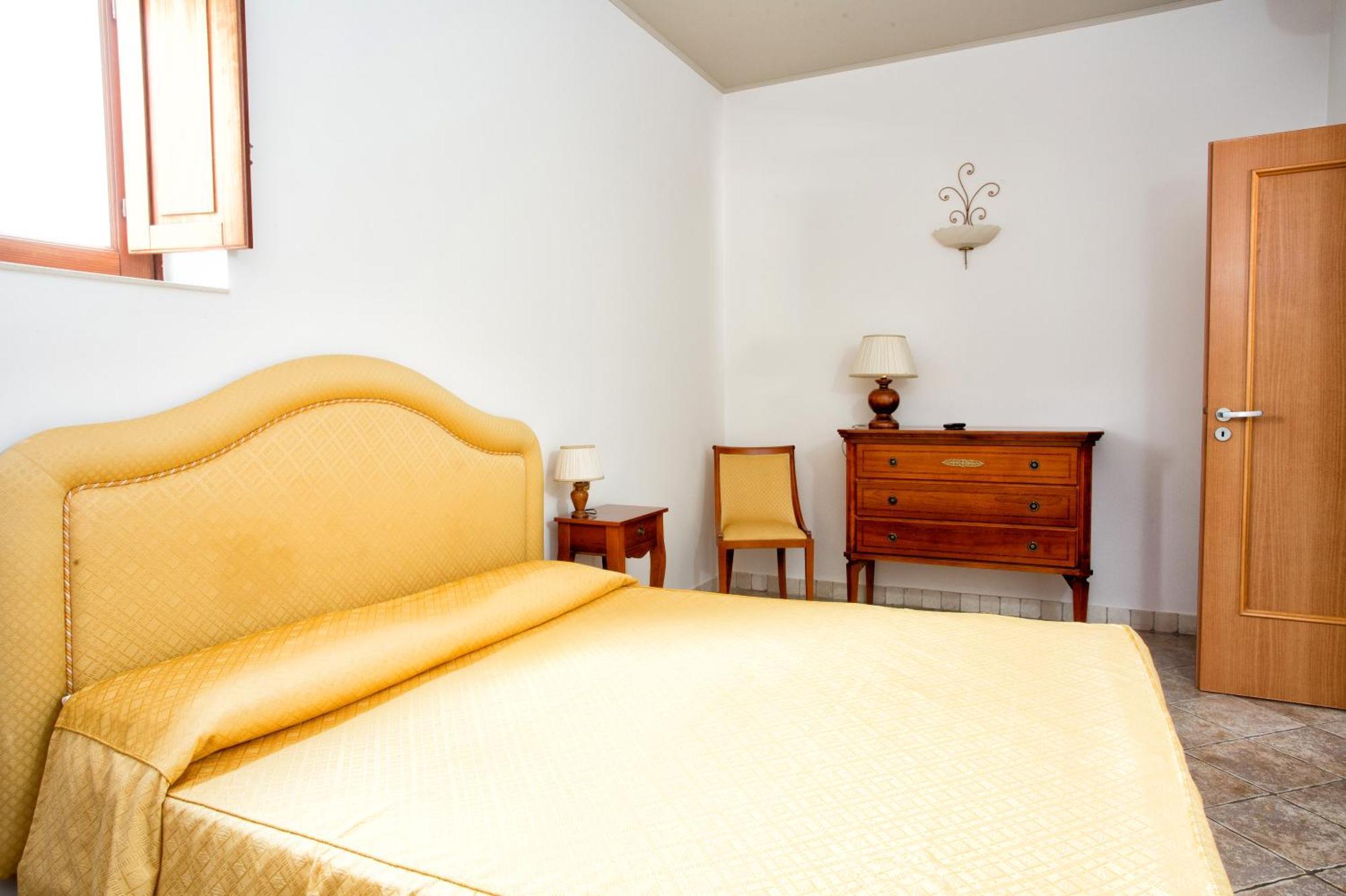 Hotel Tritone Lipari Buitenkant foto