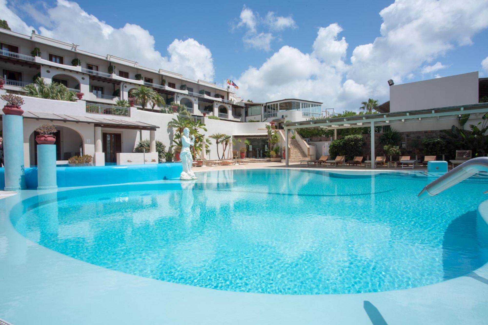 Hotel Tritone Lipari Buitenkant foto